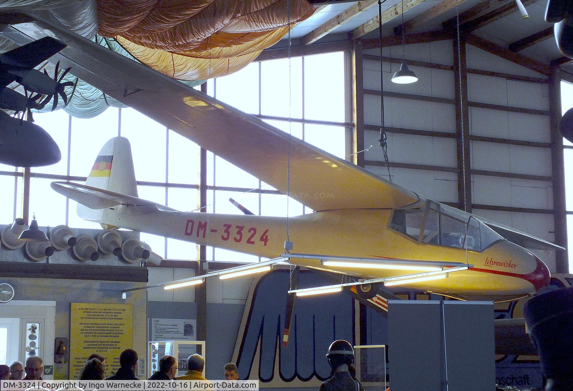 DM-3324, 1963 VEB Apparatebau Lommatzsch FES-530-II Lehrmeister C/N 0274, Lommatzsch FES-530-II Lehrmeister at the Ju52-Halle (Lufttransportmuseum), Wunstorf