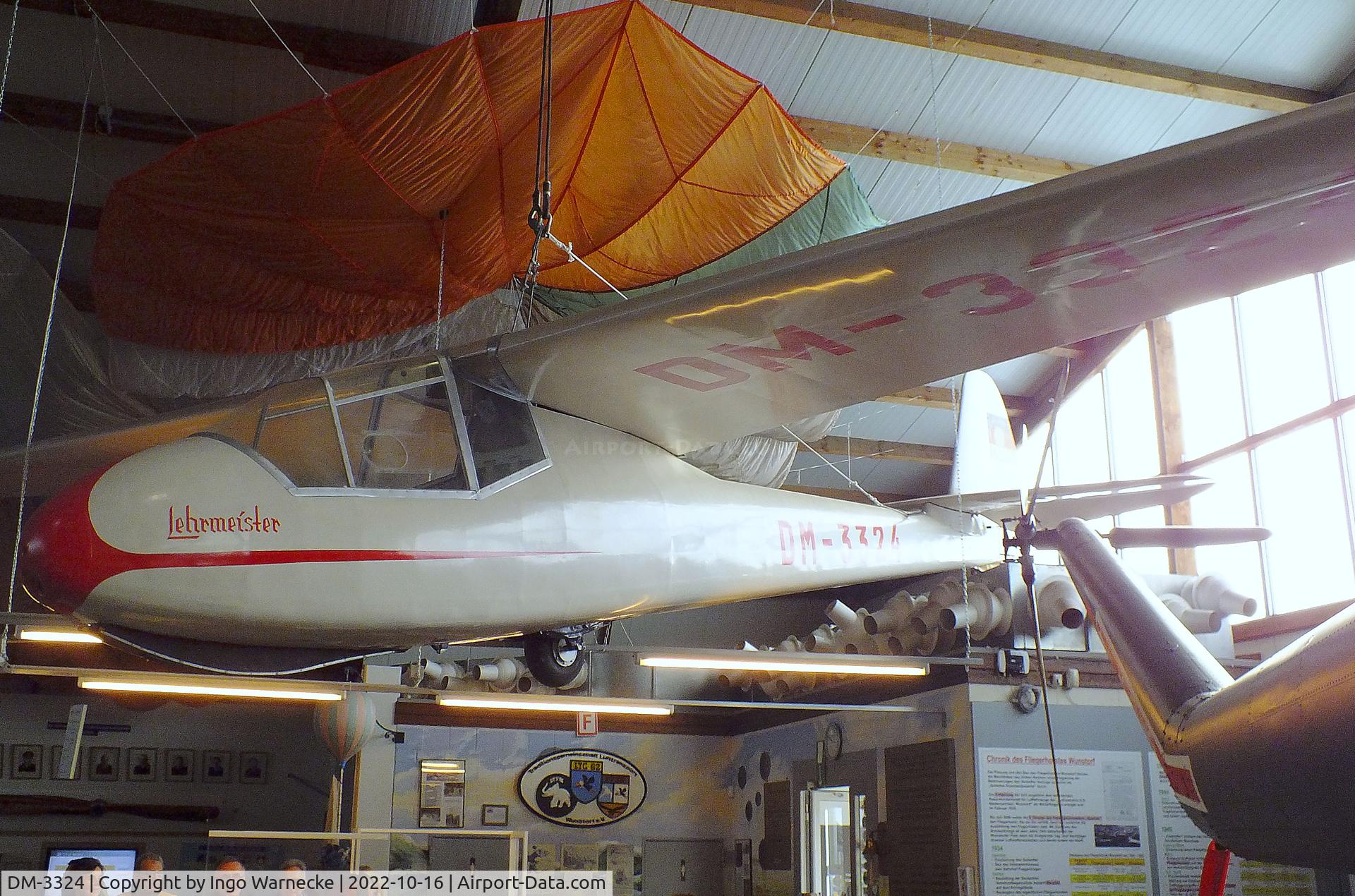 DM-3324, 1963 VEB Apparatebau Lommatzsch FES-530-II Lehrmeister C/N 0274, Lommatzsch FES-530-II Lehrmeister at the Ju52-Halle (Lufttransportmuseum), Wunstorf