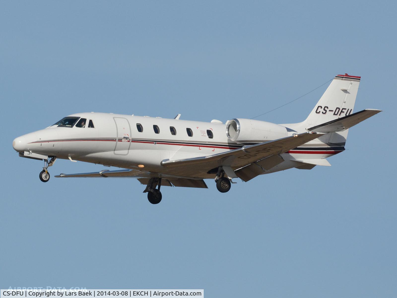 CS-DFU, 2004 Cessna 560XL Citation XLS C/N 560-5520, RWY22L