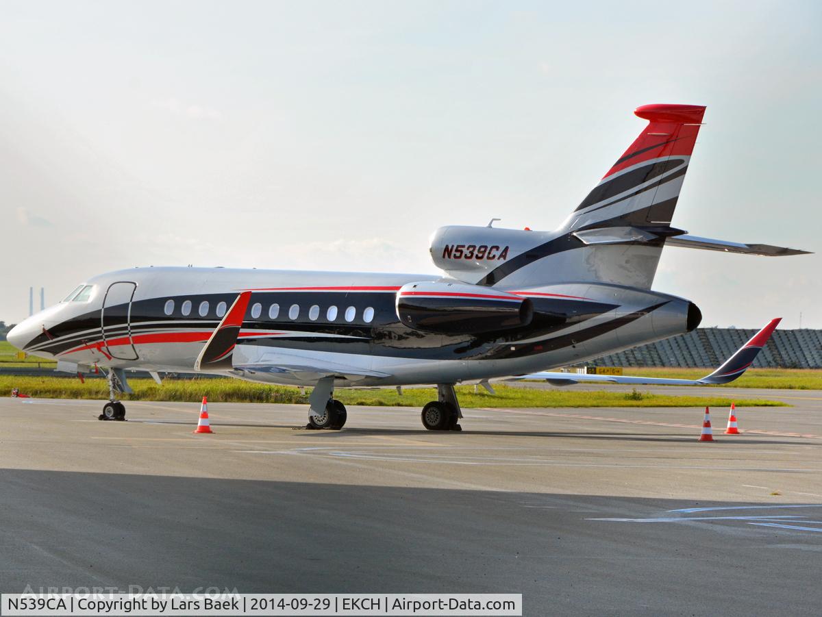 N539CA, 2007 Dassault Falcon 900EX C/N 181, Parked