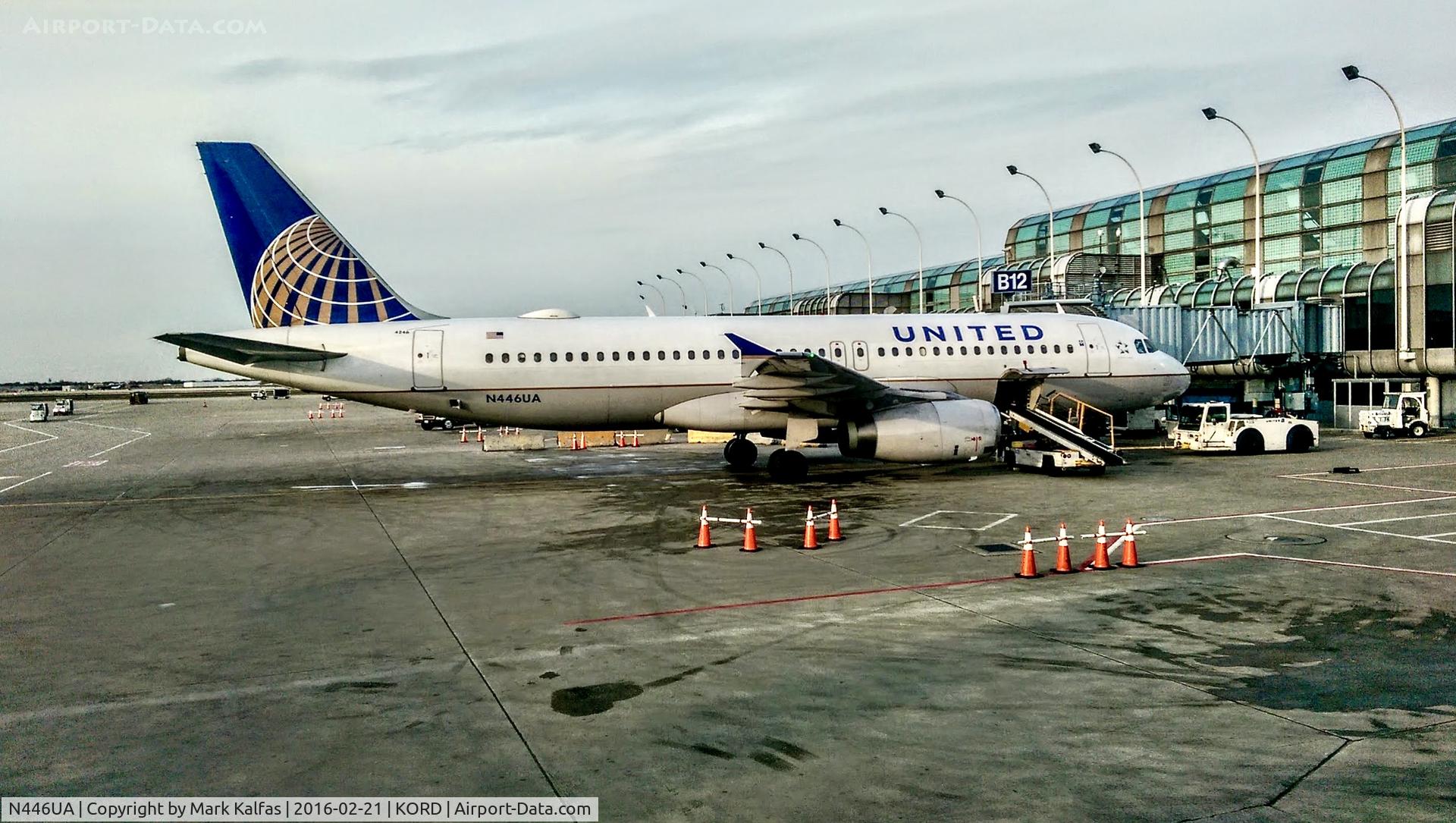 N446UA, 1998 Airbus A320-232 C/N 834, At B12 KORD
