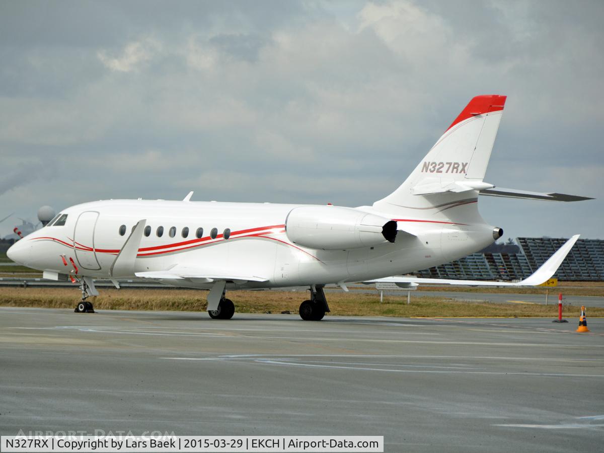 N327RX, 2014 Dassault Falcon 2000LXS C/N 274, Parked