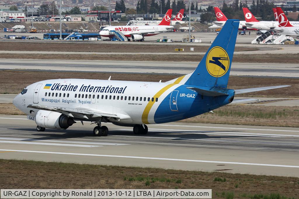 UR-GAZ, 1992 Boeing 737-55D C/N 27418, at ist