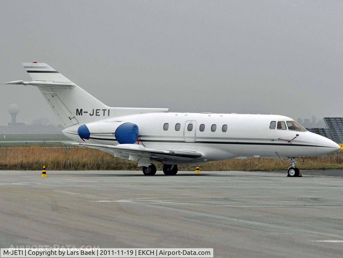 M-JETI, 1986 British Aerospace BAe.125-800B C/N 258056, Parked