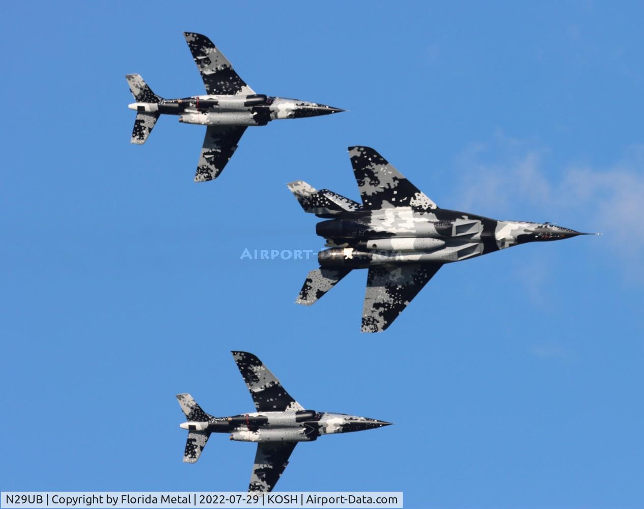 N29UB, 1989 Mikoyan-Gurevich MiG-29UB C/N 50903014896, OSH 2022