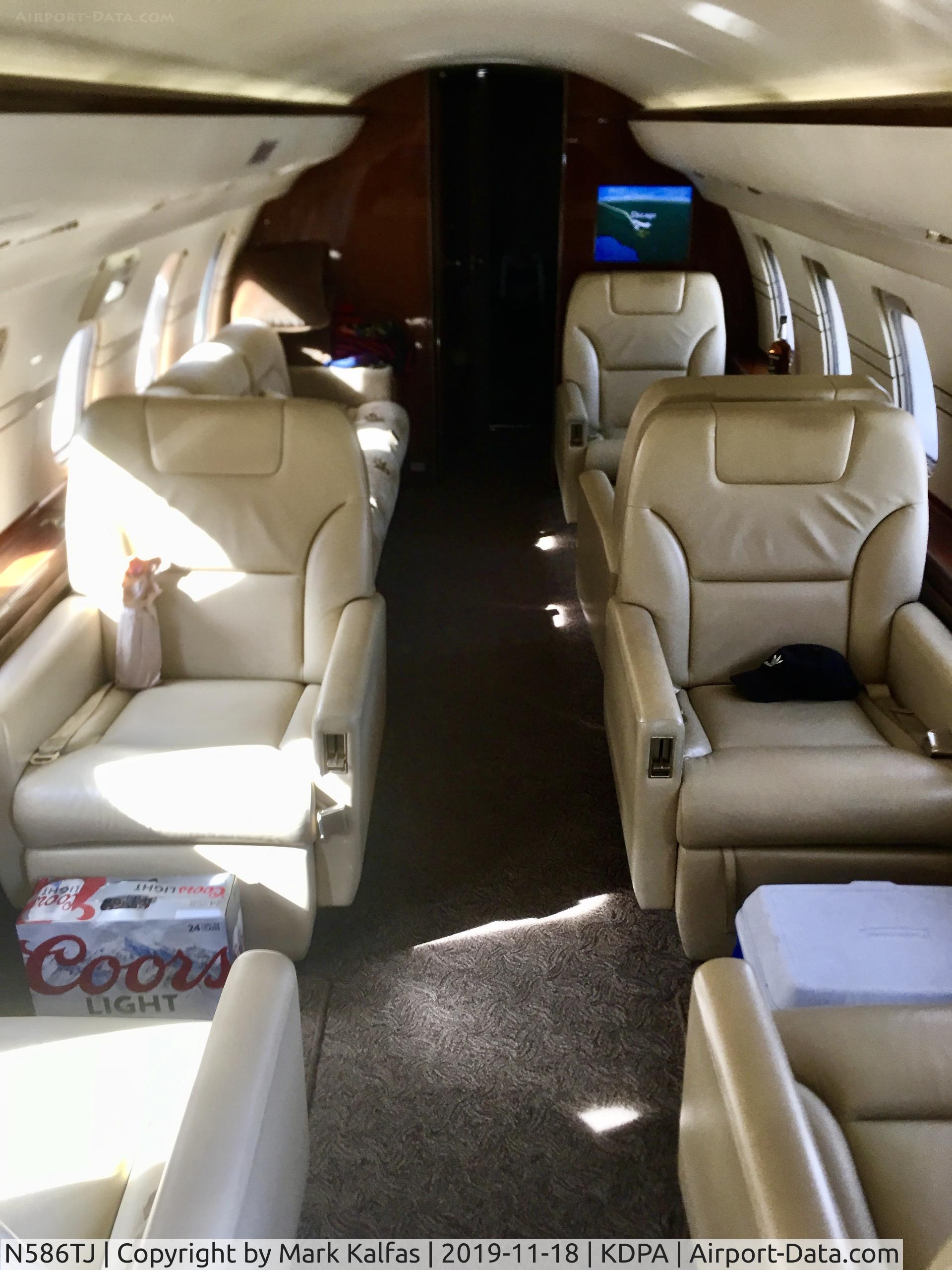 N586TJ, 2007 Bombardier Challenger 605 (CL-600-2B16) C/N 5737, CHALLENGER 605 N586TJ, KDPA