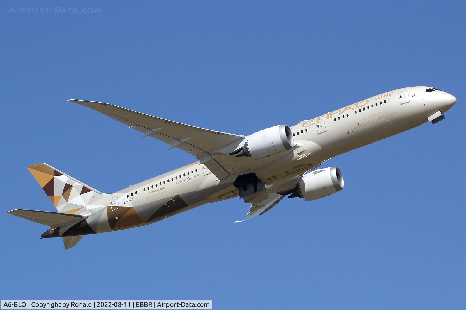 A6-BLO, 2017 Boeing 787-9 Dreamliner C/N 39660, at bru