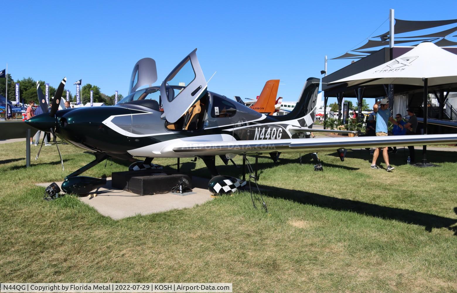 N44QG, 2022 Cirrus SR22T C/N 8676, OSH 2022