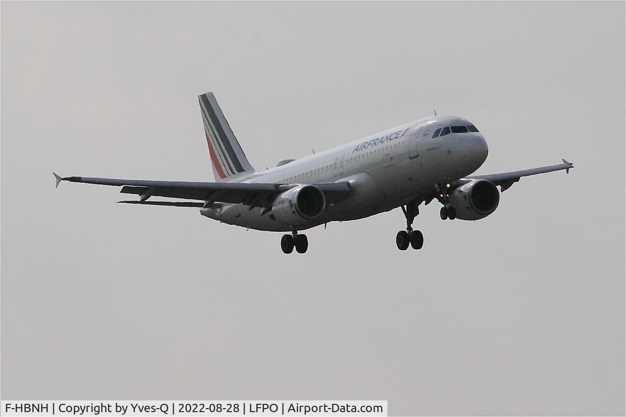 F-HBNH, 2011 Airbus A320-214 C/N 4800, Airbus A320-214, On final rwy 06, Paris Orly Airport (LFPO-ORY)