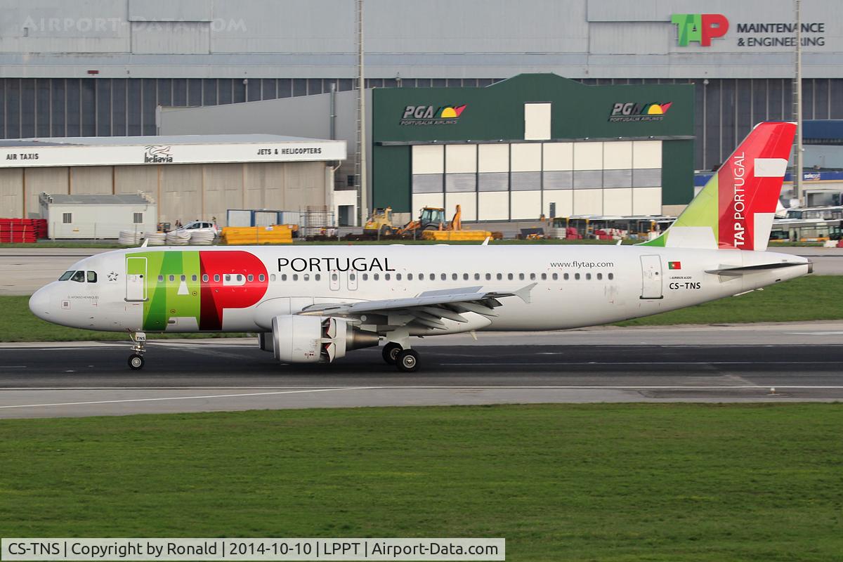 CS-TNS, 2009 Airbus A320-214 C/N 4021, at lis
