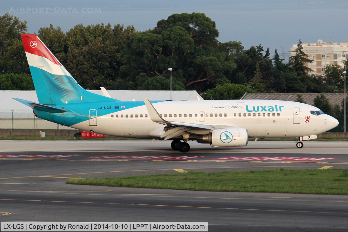 LX-LGS, 2005 Boeing 737-7C9 C/N 33956, at lis