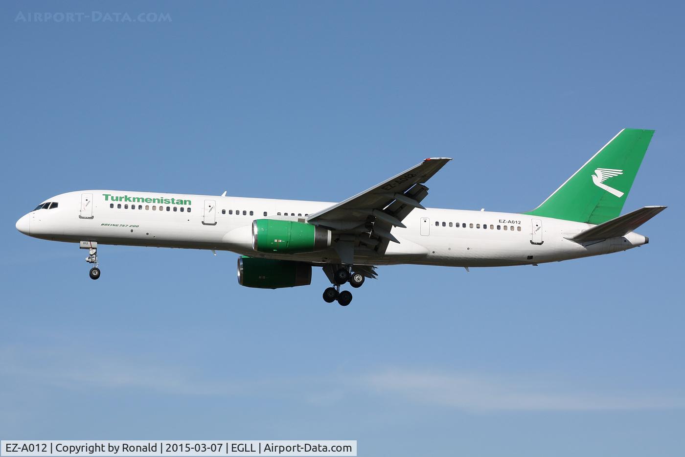 EZ-A012, 1996 Boeing 757-22K C/N 28337, at lhr
