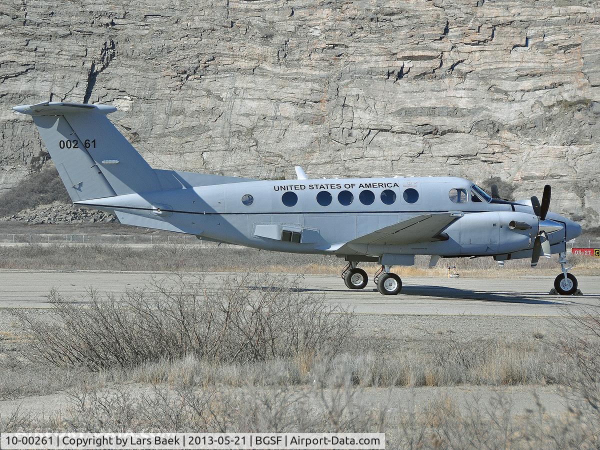10-00261, Beechcraft C-12V Huron C/N BL-169, Parked