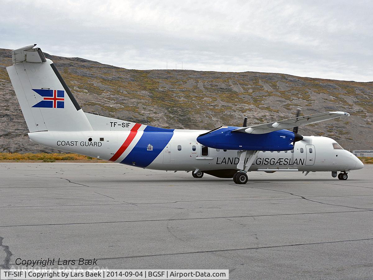 TF-SIF, 2008 De Havilland Canada DHC-8-314 Dash 8 C/N 660, Parked