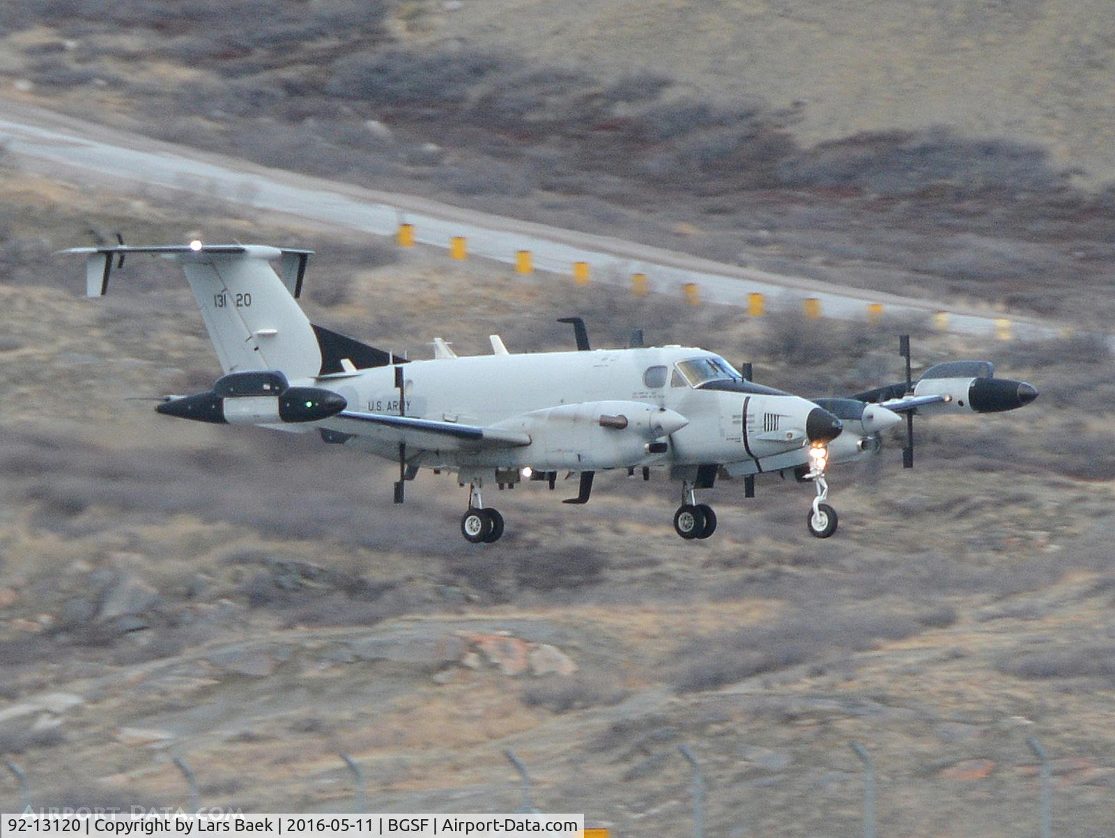 92-13120, 1992 Beech RC-12X Guardrail C/N FE-026, Arrives