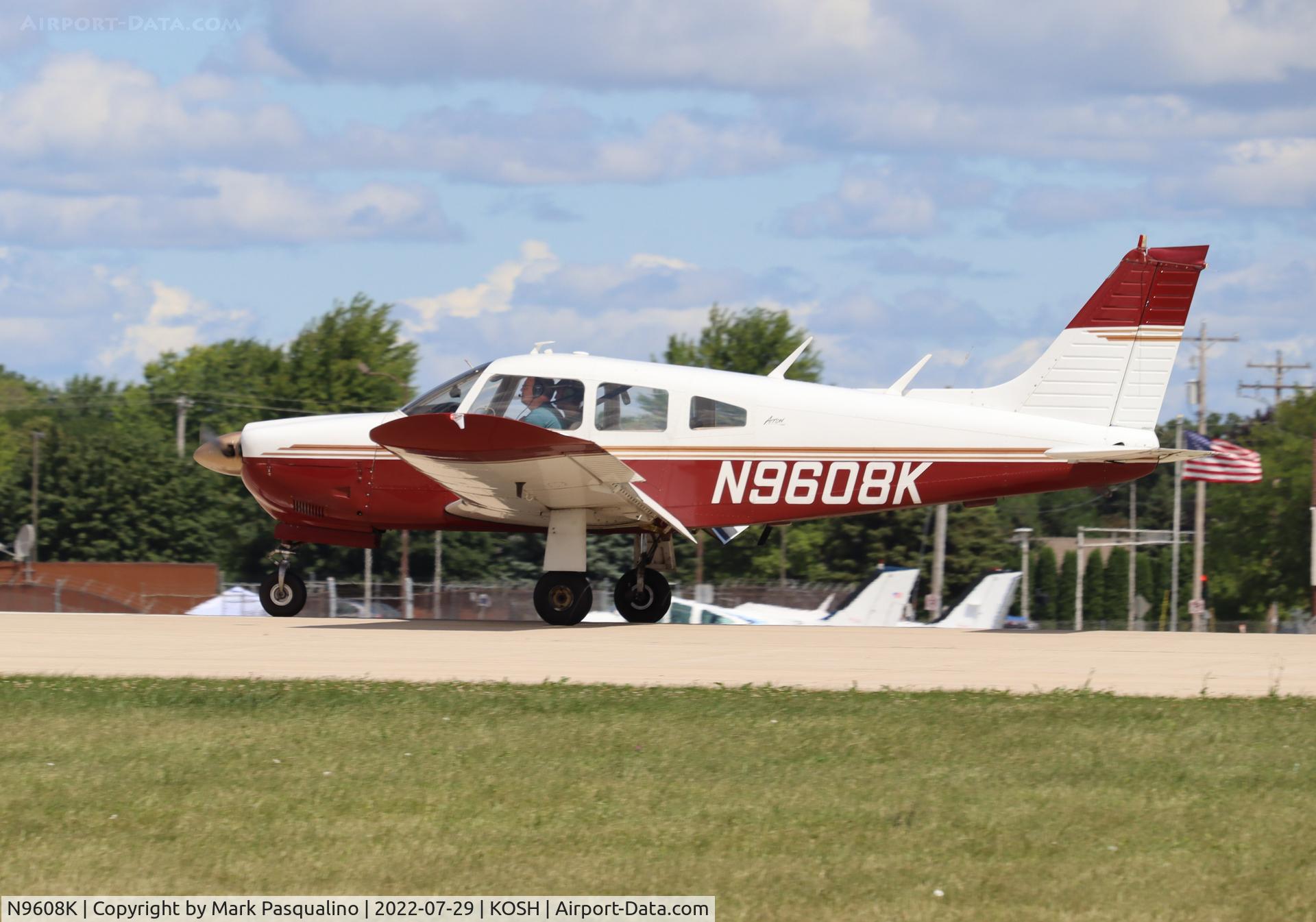 N9608K, 1976 Piper PA-28R-200 Arrow II C/N 28R-7635250, Piper PA-28R-200