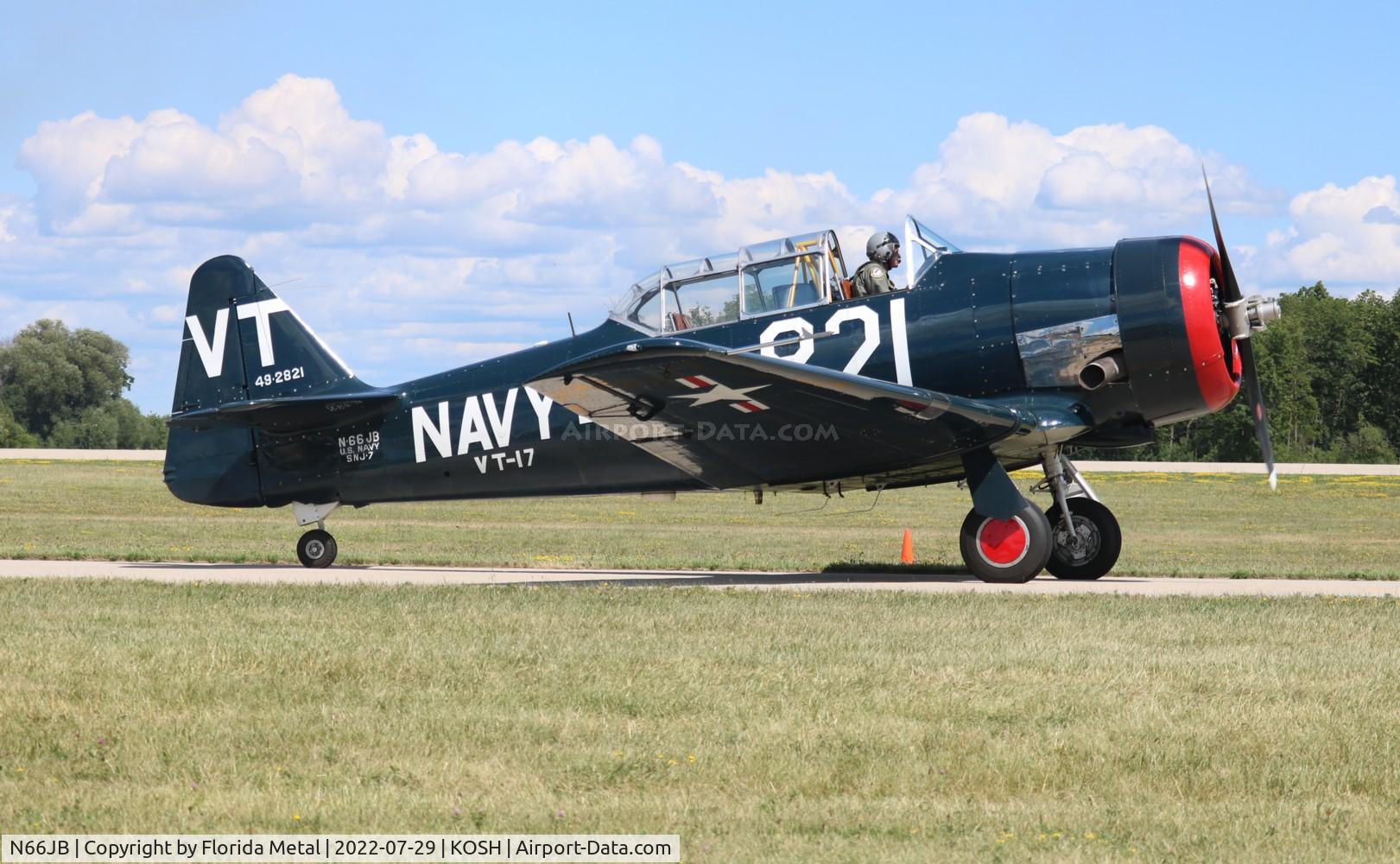 N66JB, 1949 North American T-6G Texan C/N 168-19, OSH 2022