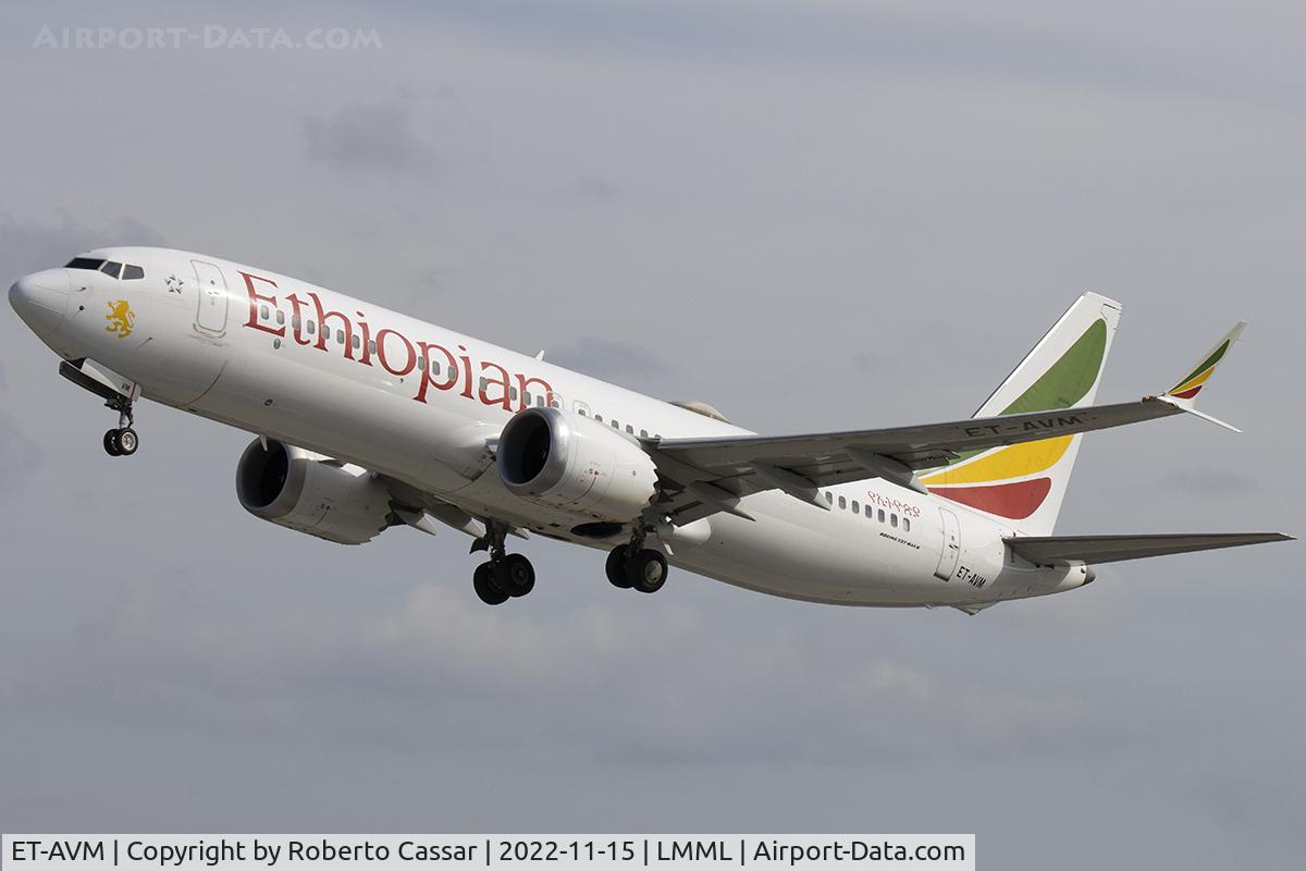 ET-AVM, 2018 Boeing 737-8 MAX C/N 62446, Runway 31