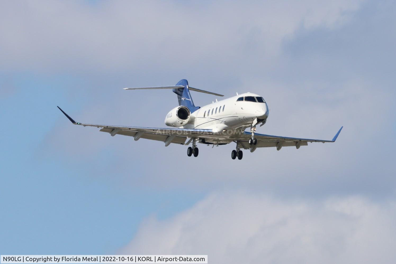 N90LG, 2022 Bombardier Challenger 350 C/N 20917, NBAA 2022