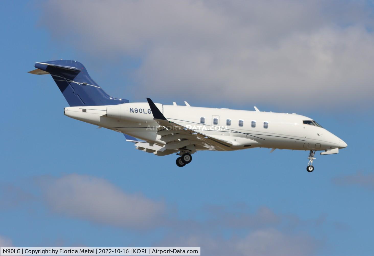 N90LG, 2022 Bombardier Challenger 350 C/N 20917, NBAA 2022