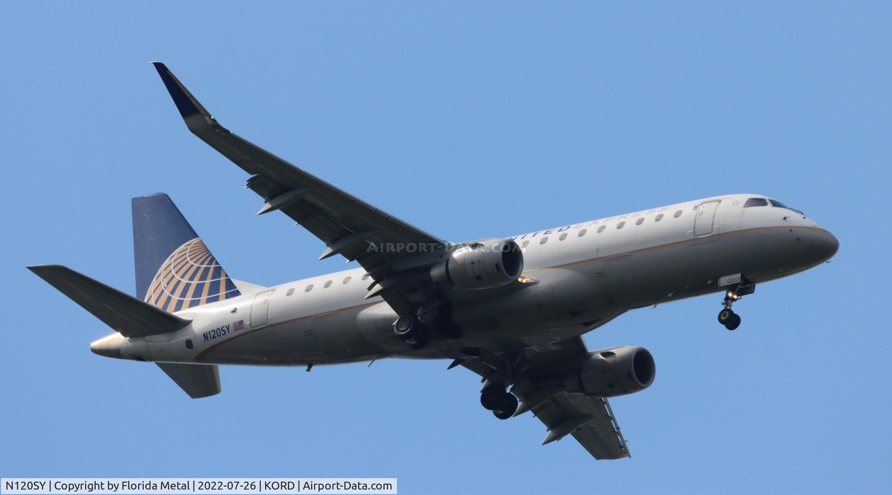 N120SY, 2014 Embraer 175LR (ERJ-170-200LR) C/N 17000425, ORD 2022