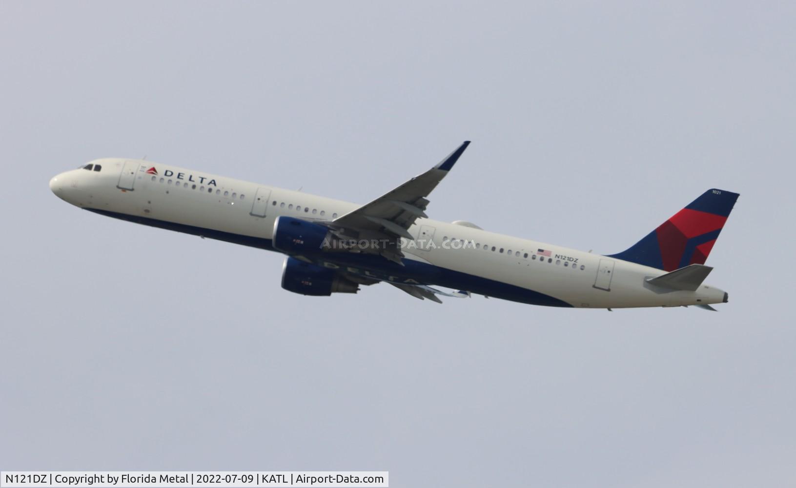 N121DZ, 2021 Airbus A321-211 C/N 10233, ATL 2022
