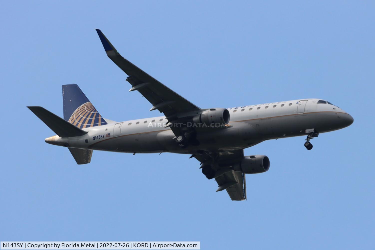 N143SY, 2015 Embraer 175LR (ERJ-170-200LR) C/N 17000476, ORD 2022