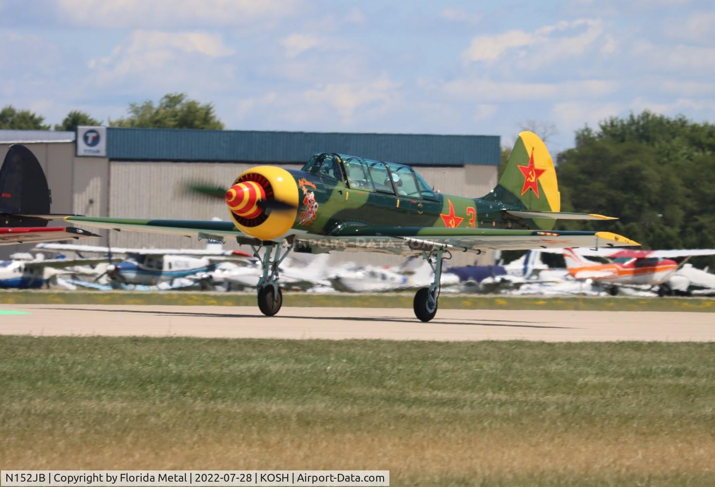 N152JB, 1981 Yakovlev (Aerostar) Yak-52 C/N 811403, OSH 2022