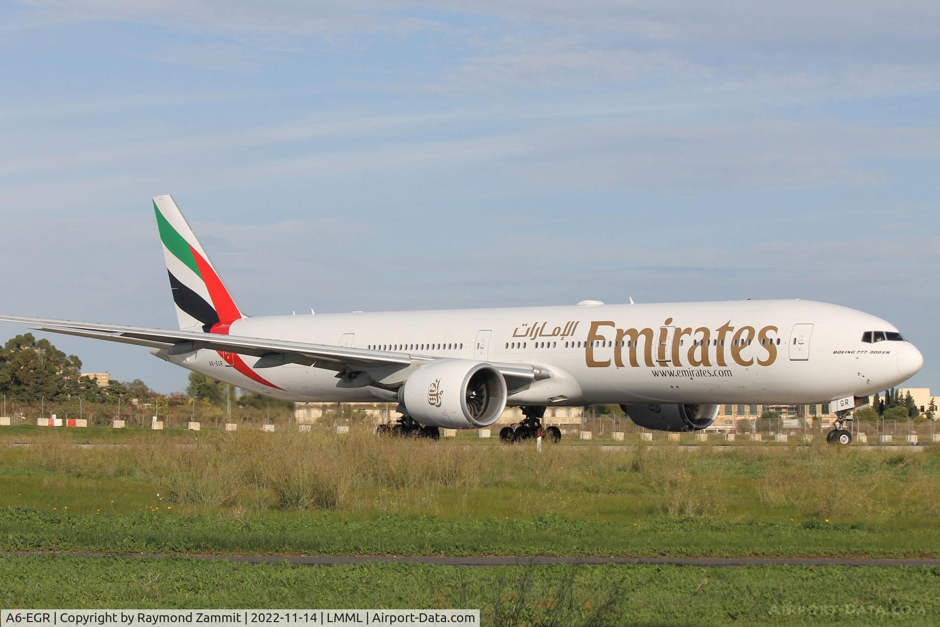 A6-EGR, 2012 Boeing 777-31H/ER C/N 41077, B777 A6-EGR Emirates Airlines