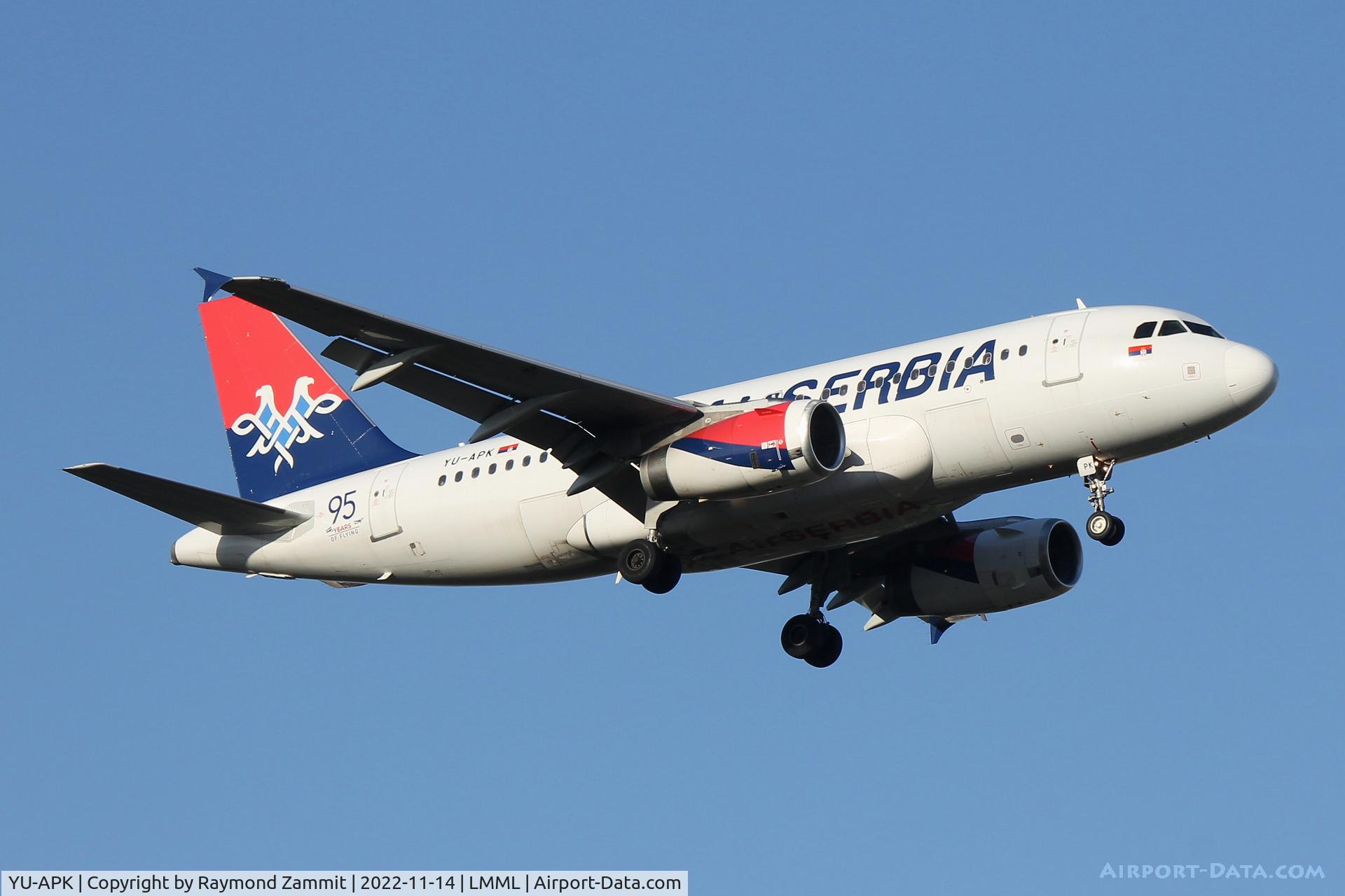 YU-APK, 2003 Airbus A319-132 C/N 2032, A319 YU-APK Air Serbia