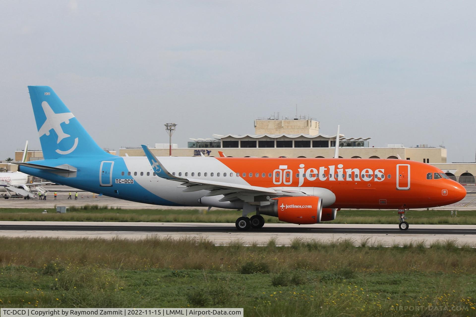 TC-DCD, 2014 Airbus A320-214 C/N 5994, A320 TC-DCD in Canada Jetlines livery. The aircraft seved before with Pegasus Airlines. Seen here in Malta while being serviced by SRT Malta.