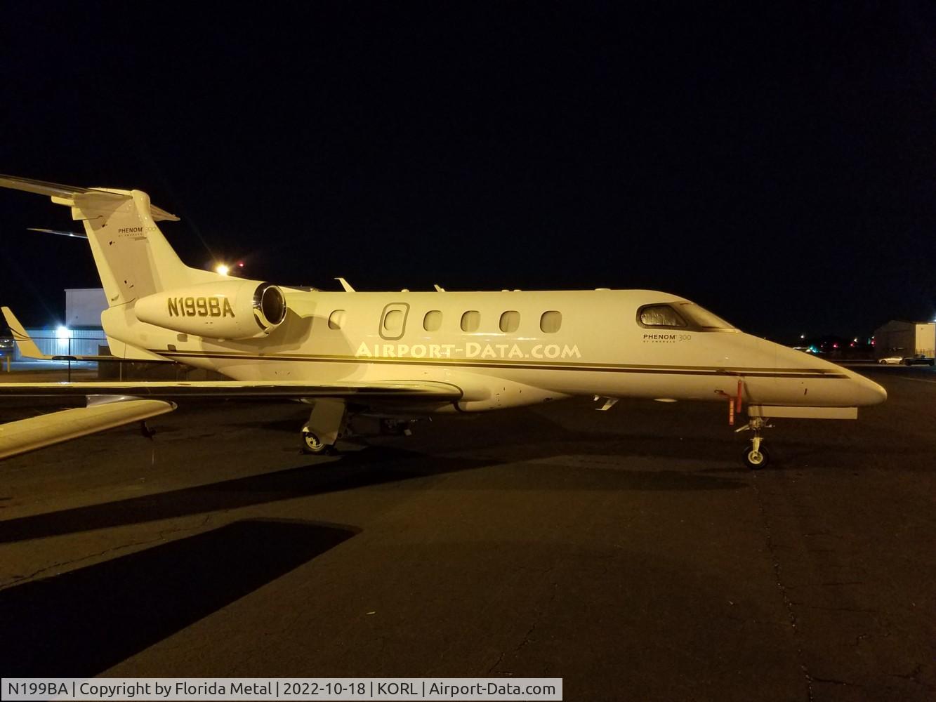 N199BA, 2015 Embraer EMB-505 Phenom 300 C/N 50500290, NBAA 2022
