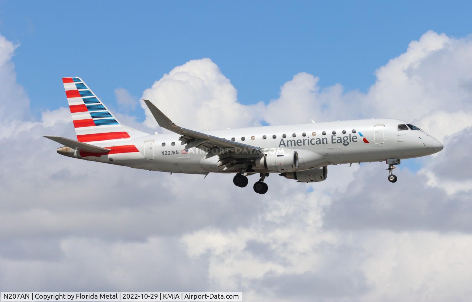 N207AN, 2015 Embraer 175LR (ERJ-170-200LR) C/N 17000490, MIA 2022