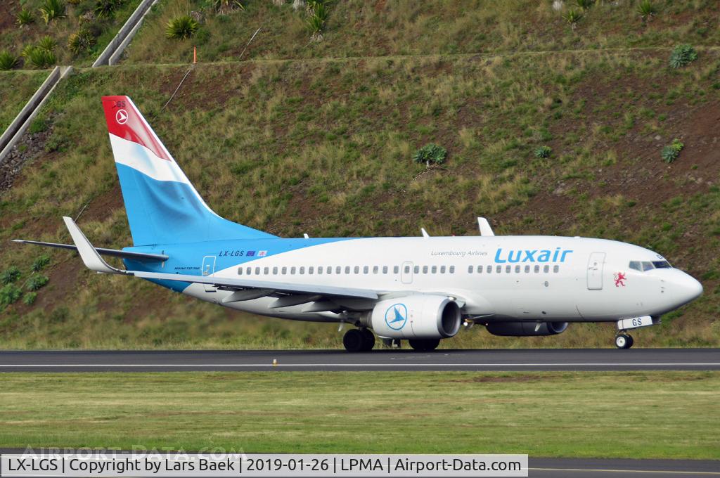 LX-LGS, 2005 Boeing 737-7C9 C/N 33956, Take of