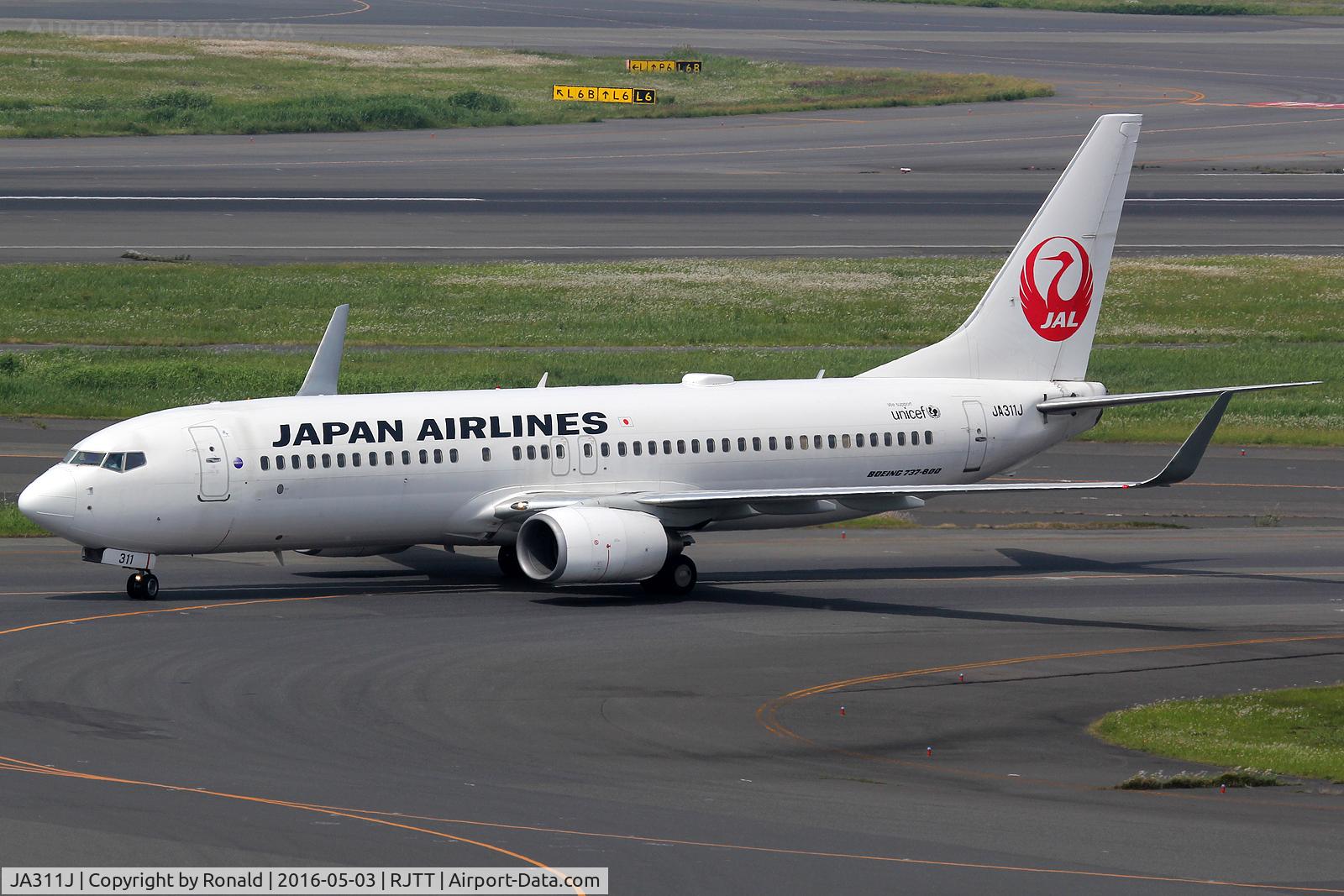 JA311J, 2008 Boeing 737-846 C/N 35340, at hnd