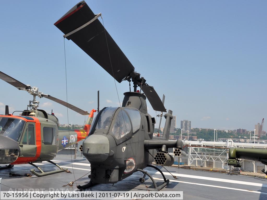 70-15956, Bell AH-1F Cobra C/N 20900, Aircraft Carrier Intrepid, New York