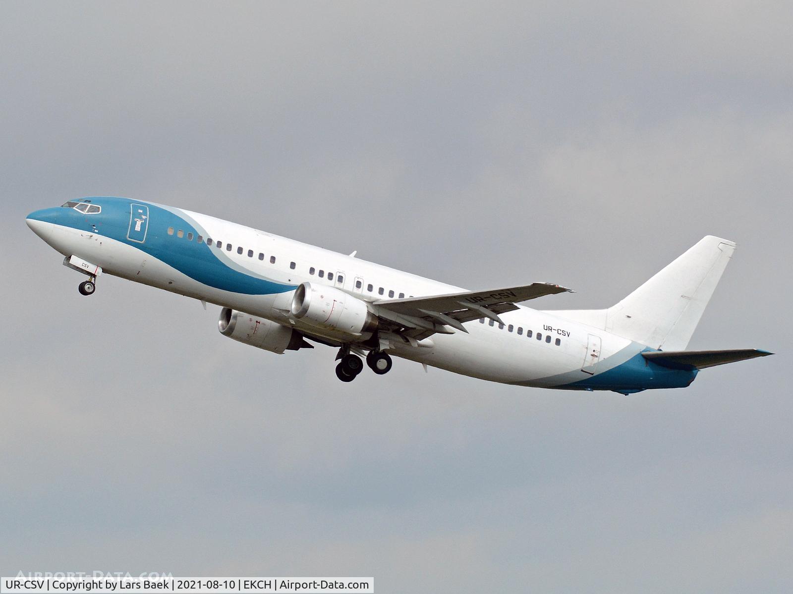 UR-CSV, 1994 Boeing 737-4K5 C/N 27831, RWY22R