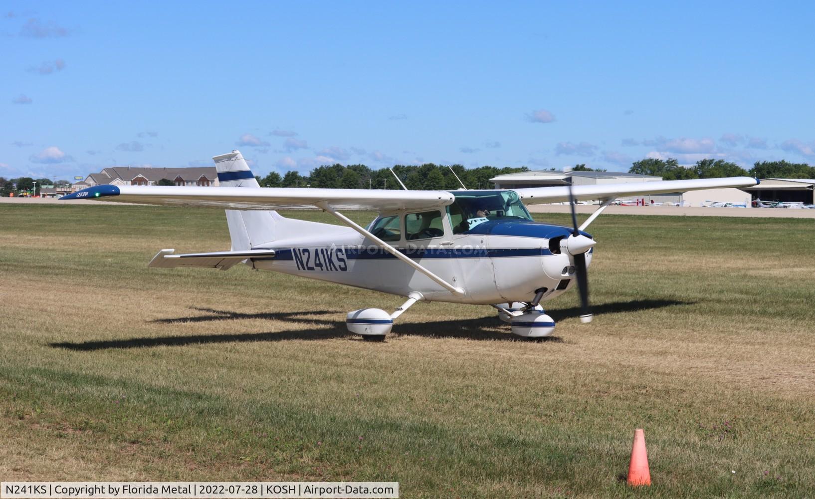 N241KS, 1973 Cessna 172M C/N 17262602, OSH 2022