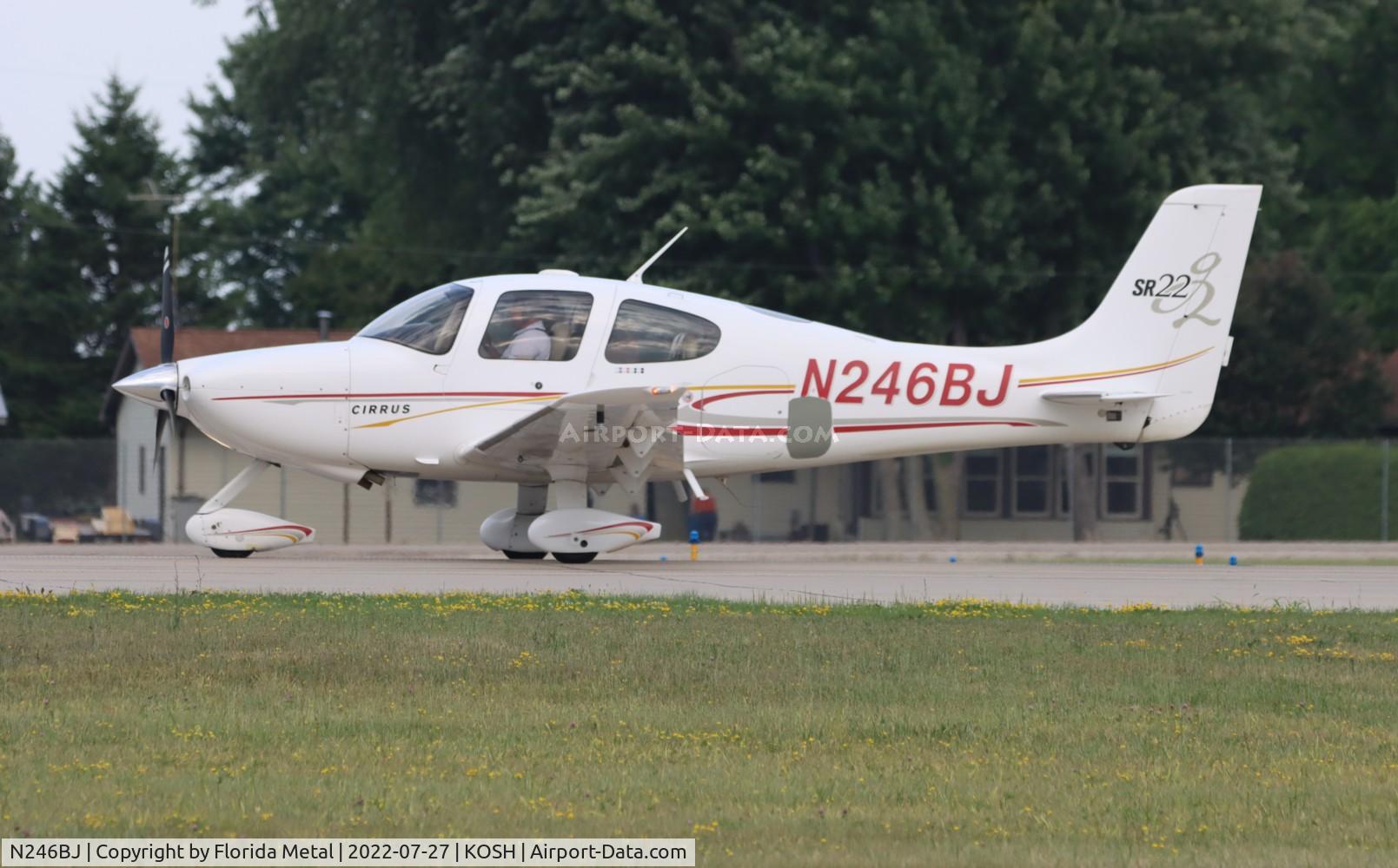 N246BJ, 2005 Cirrus SR22 C/N 1438, OSH 2022