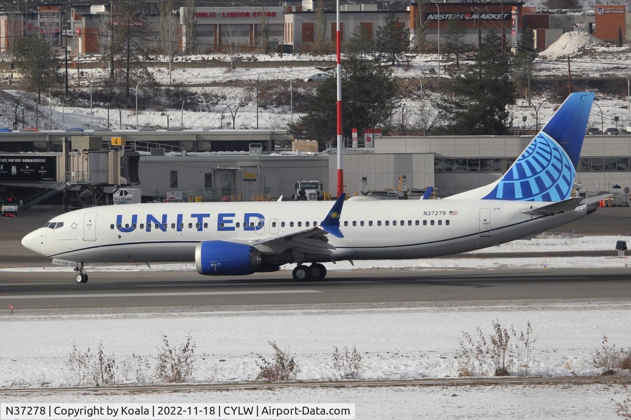 N37278, 2019 Boeing 737 MAX 8 C/N 61859, Arrival from Seattle (BFI). On the Split-Scimitar still the logo of former owner Rwand Air.