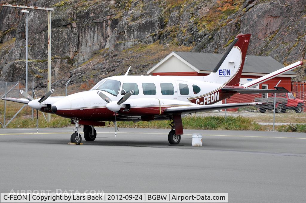 C-FEON, 1974 Piper PA-31 C/N 31-7401249, Parked