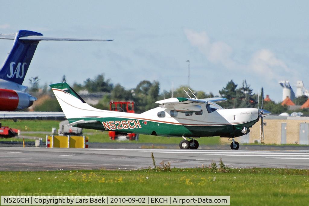 N526CH, 1981 Cessna P210N Pressurised Centurion C/N P21000662, RWY04R Take Of