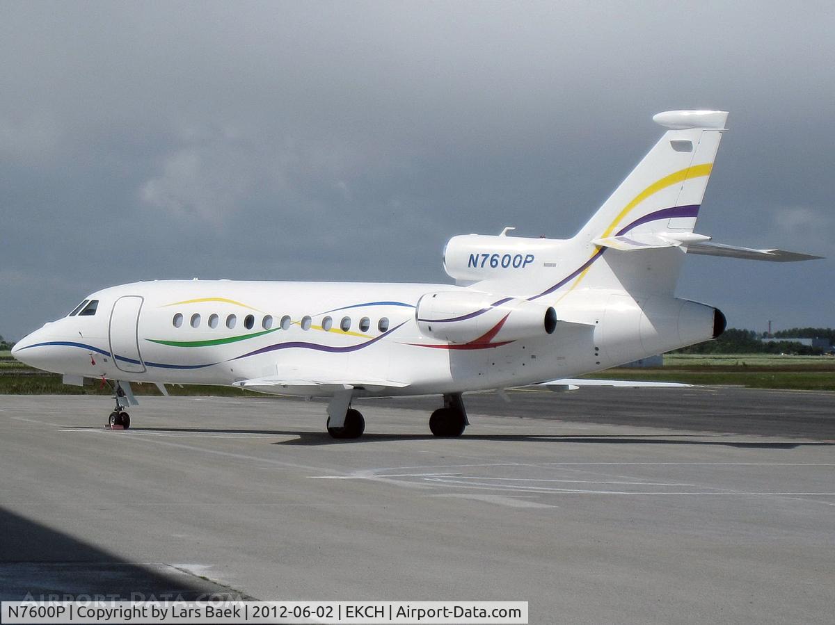 N7600P, Dassault Falcon 900EX C/N 226, Parked