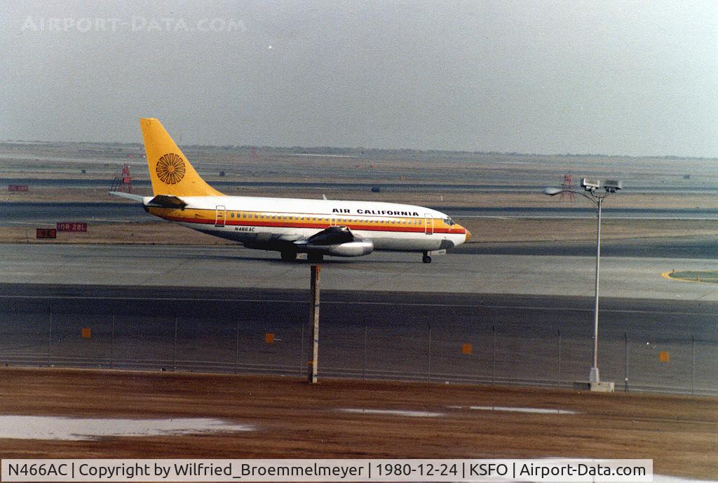 N466AC, 1968 Boeing 737-247 C/N 19601, Seen at San Francisco during my xmas tour 1980.