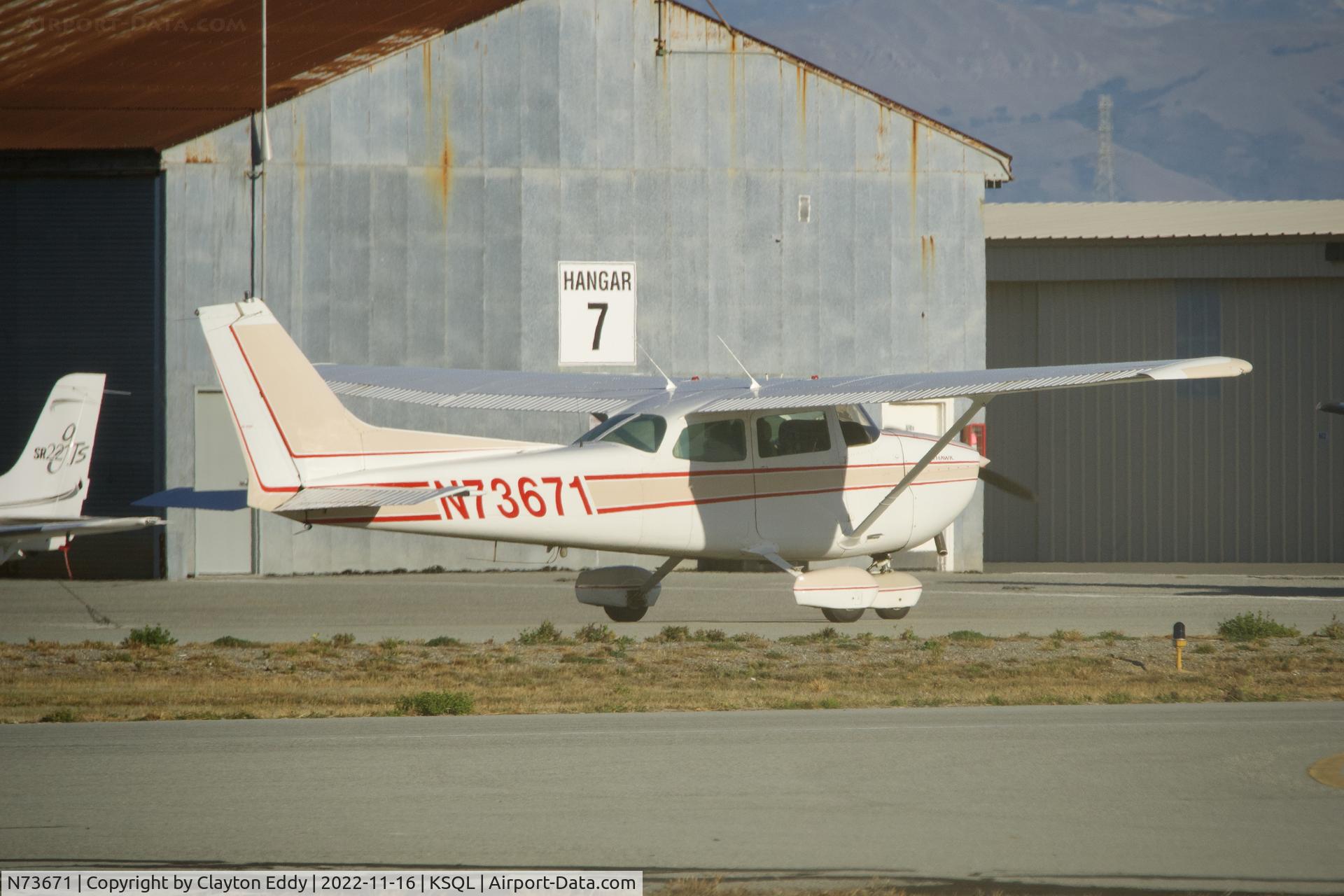 N73671, 1976 Cessna 172N C/N 17267605, San Carlos Airport in Califomia 2022.