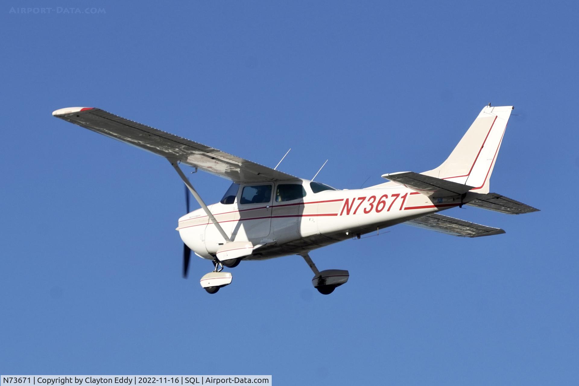 N73671, 1976 Cessna 172N C/N 17267605, San Carlos Airport in Califomia 2022.