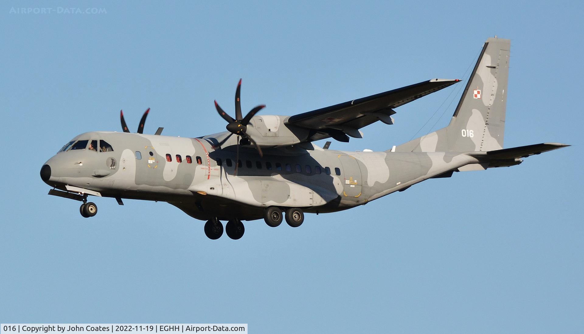 016, 2004 CASA C-295M C/N S-018, Approach to 26