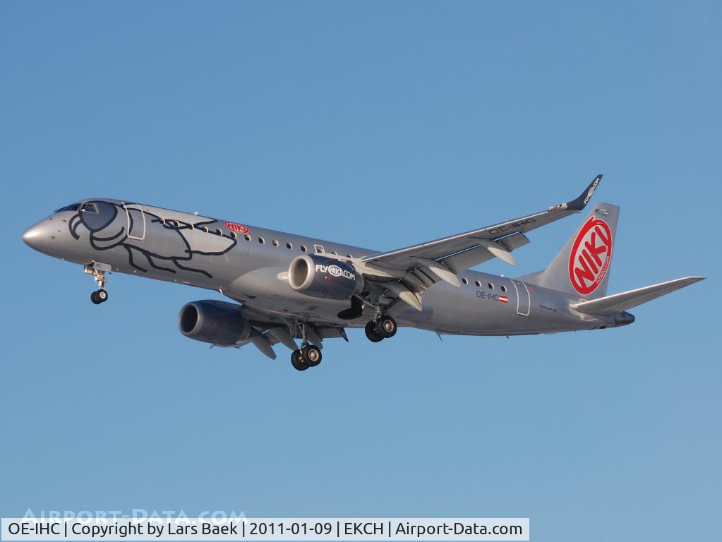 OE-IHC, 2010 Embraer 190LR (ERJ-190-100LR) C/N 19000349, RWY22L