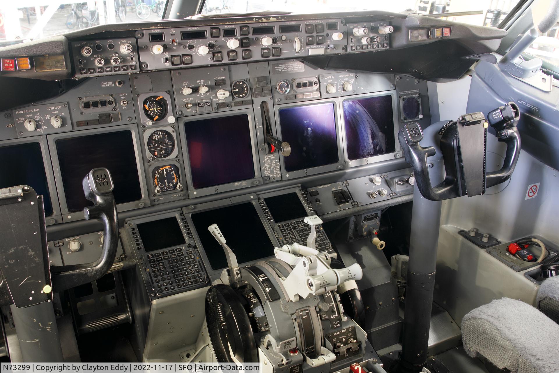N73299, 2005 Boeing 737-824 C/N 34005, SFO 2022.