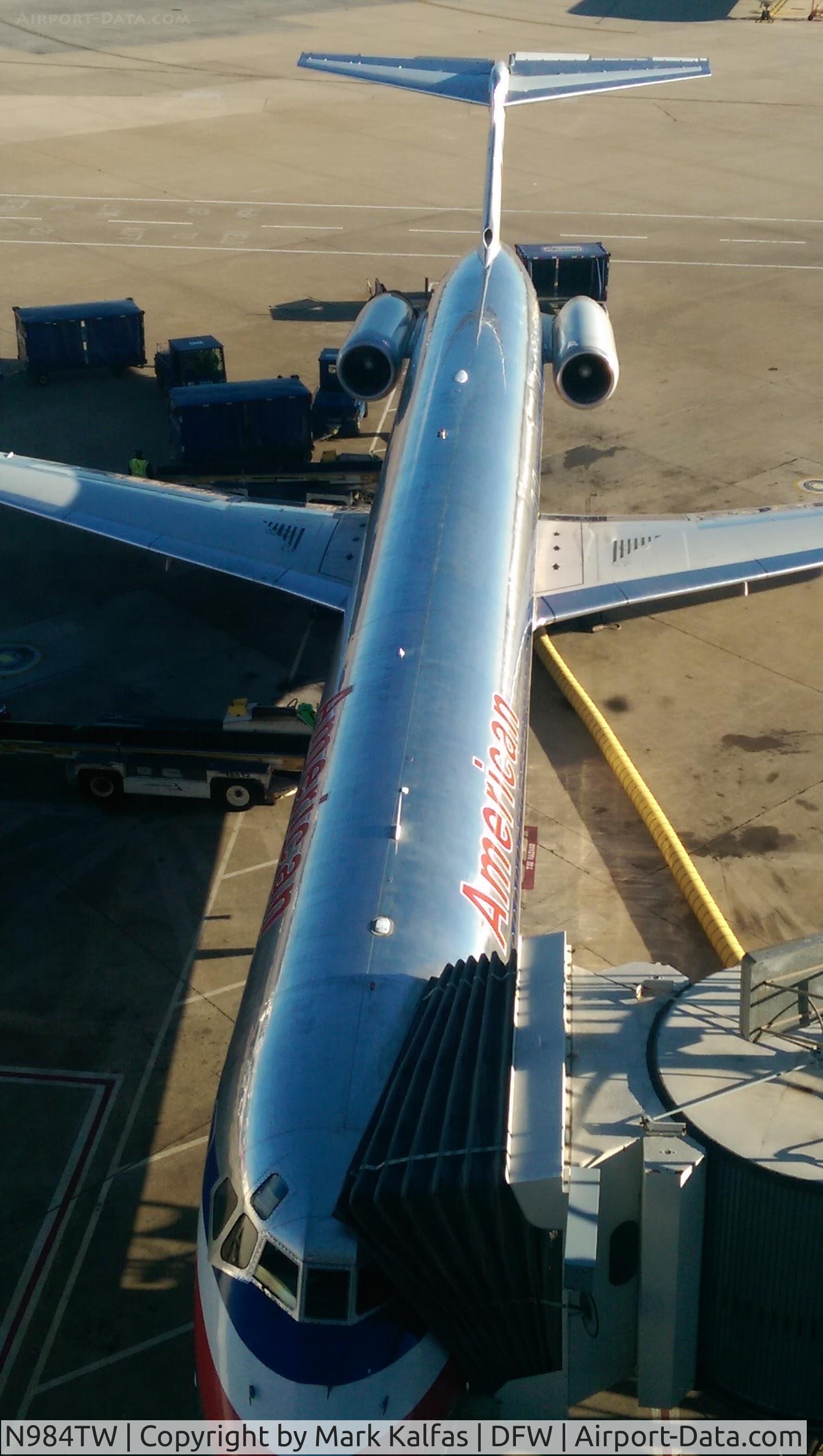 N984TW, 1999 McDonnell Douglas MD-83 (DC-9-83) C/N 53634, American MD-83, N984TW at C10 DWF